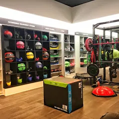 Mur d'accessoires du magasin BNS